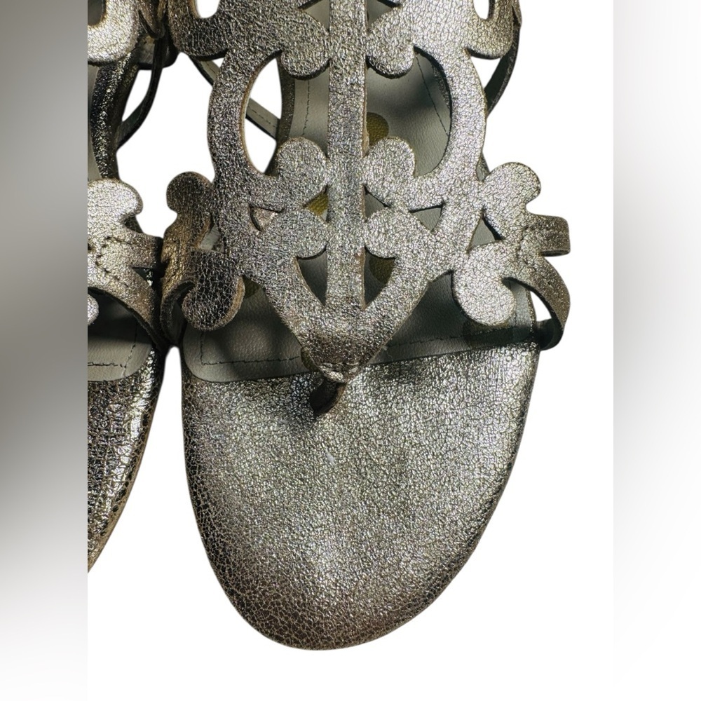 Boden Gold Metallic Leather Filigree Flat Sandals Size 38/ US 7 NEW - Picture 13 of 13